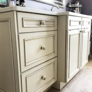 Windace Door Style in Oyster with Coffee Glaze
