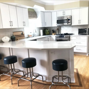 Shaker Cabinetry in Brilliant White Paint