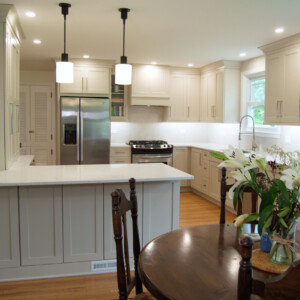 Durasupreme Custom Kitchen - Carson Full Overlay Door Style, Putty Color