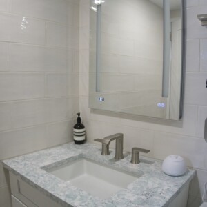 Ultra Craft Vanity- Shaker Wide in Artic White with Cambria Quartz Kendal