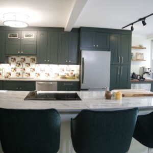 Ultra Craft Kitchen - Shaker Wide in Bottle Green with Quartzite Maldive Counters