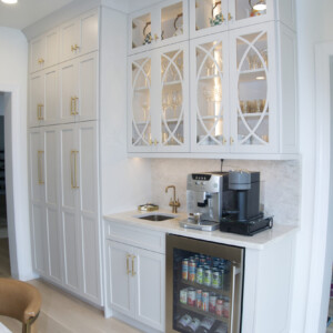 Wet Bar with Mullion Doors